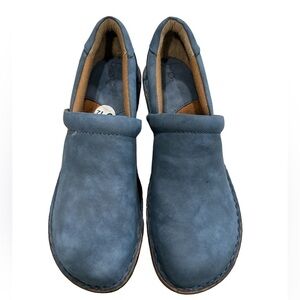NWT BOC Børn Women's 9.5 Blue Suede Peggy Clogs Comfort Nurse Shoes